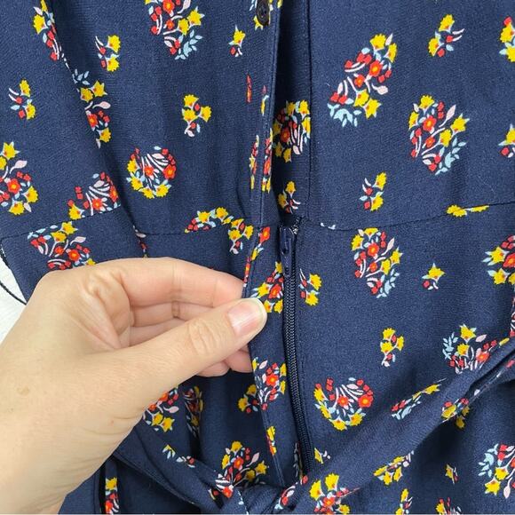 Boden Navy Blue Floral Wide Jumpsuit Belted Womens 12 Fall Casual Boho Modest - Picture 11 of 11